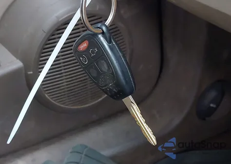 2009 Jeep Liberty Limited Edition z USA, uszkodzony, nr VIN 1J8GP58K89W523816